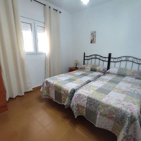 Casa Rural El Laurel Con Piscina Privada โกนิล เด ลาฟรอนเตรา ภายนอก รูปภาพ